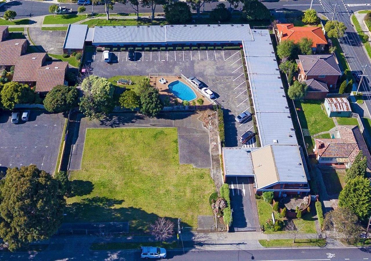 Burwood East Motel Exteriör bild
